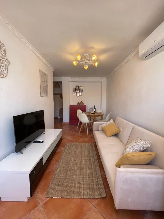 Two Bedroom Apartment In Malaga Center With Views Экстерьер фото